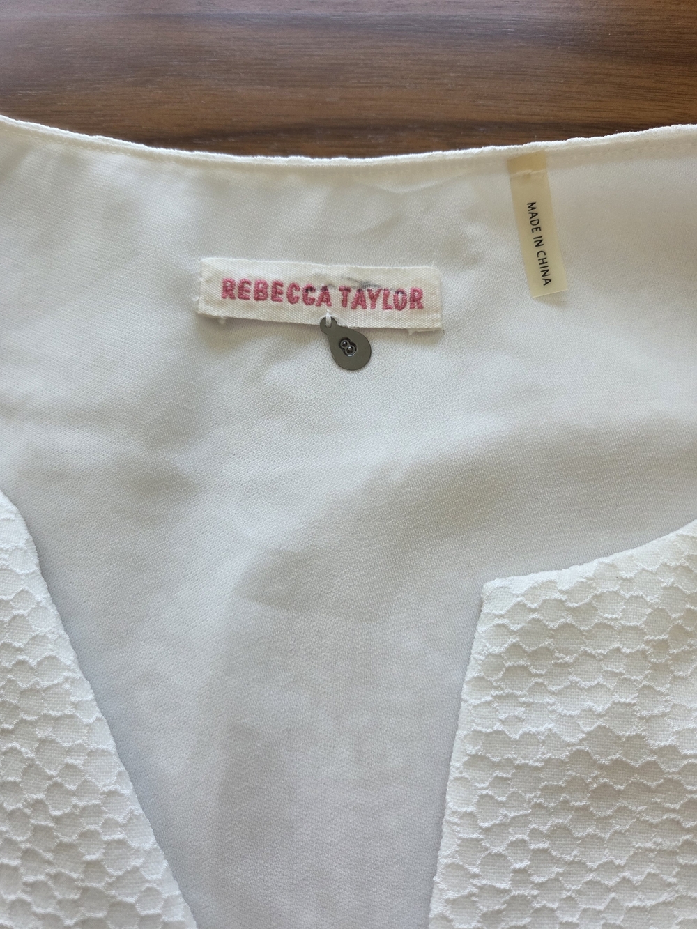 Rebecca Taylor Ivory White Textured Shift Dress with Cream Silk Panels, Size 8 - Picture 7 of 9